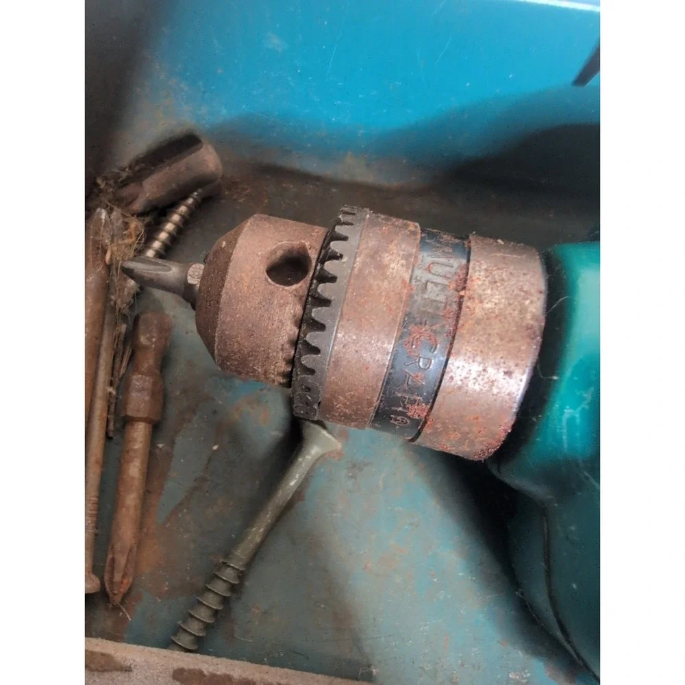 MAKITA 6012HD DRILL 9.6V, Case, Charger